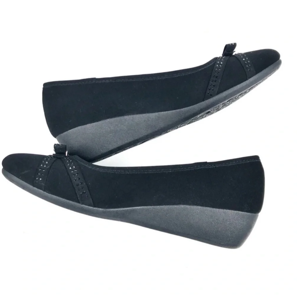 Chinese Laundry Womans Black Faux Suede Loafer 8M